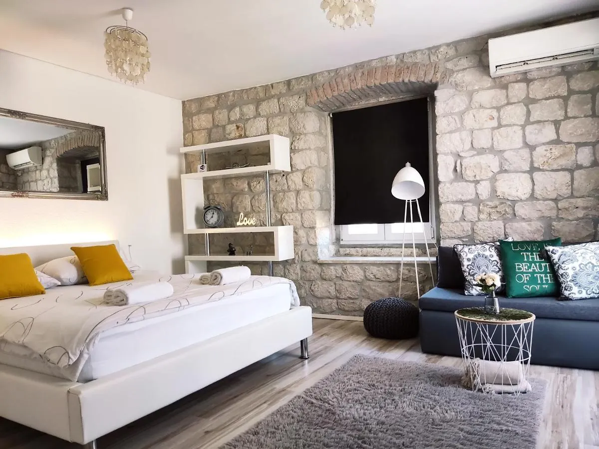 Guest House Klaudija Trogir 4*,  Croatia