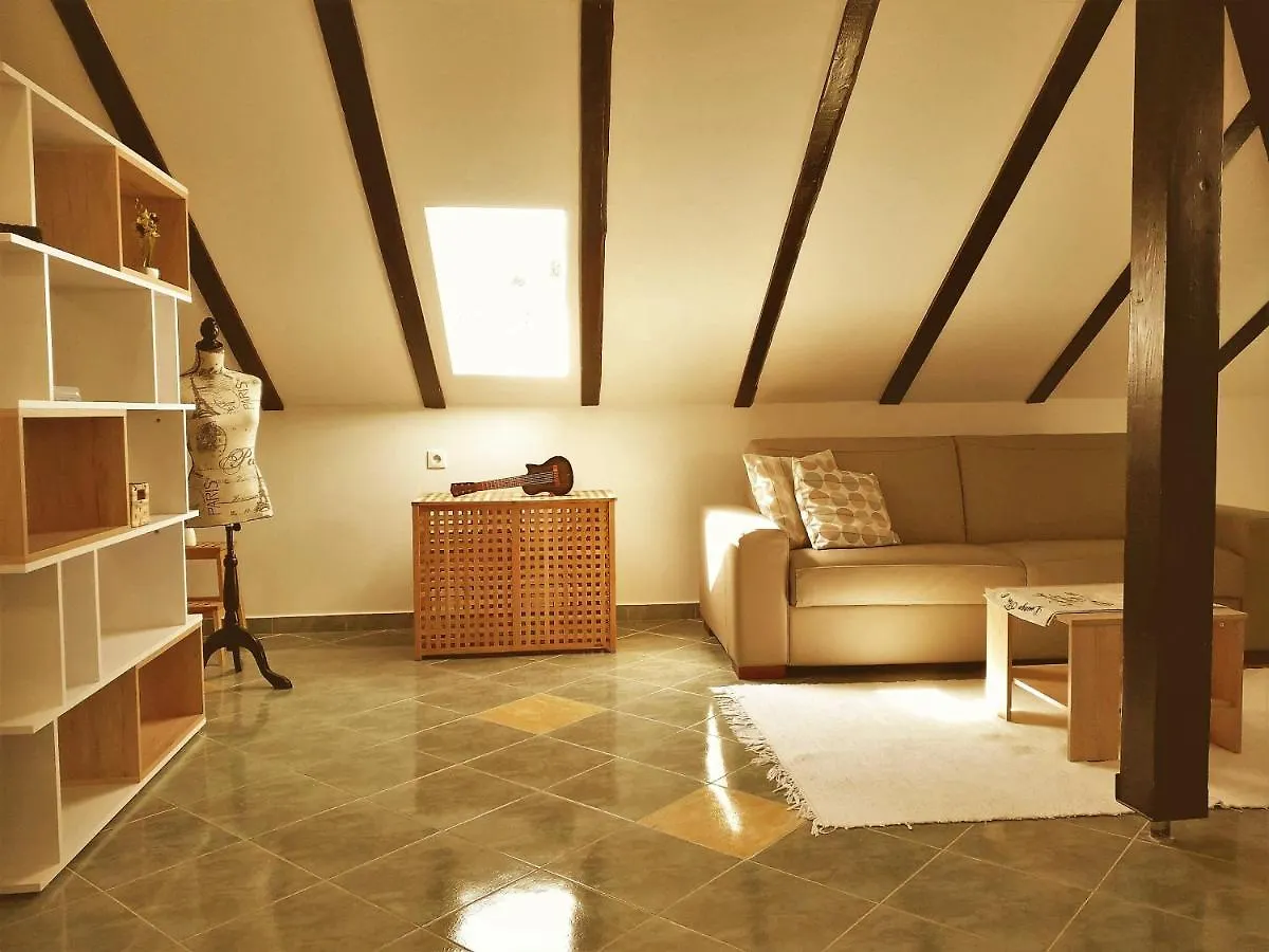 Guest House Klaudija Trogir