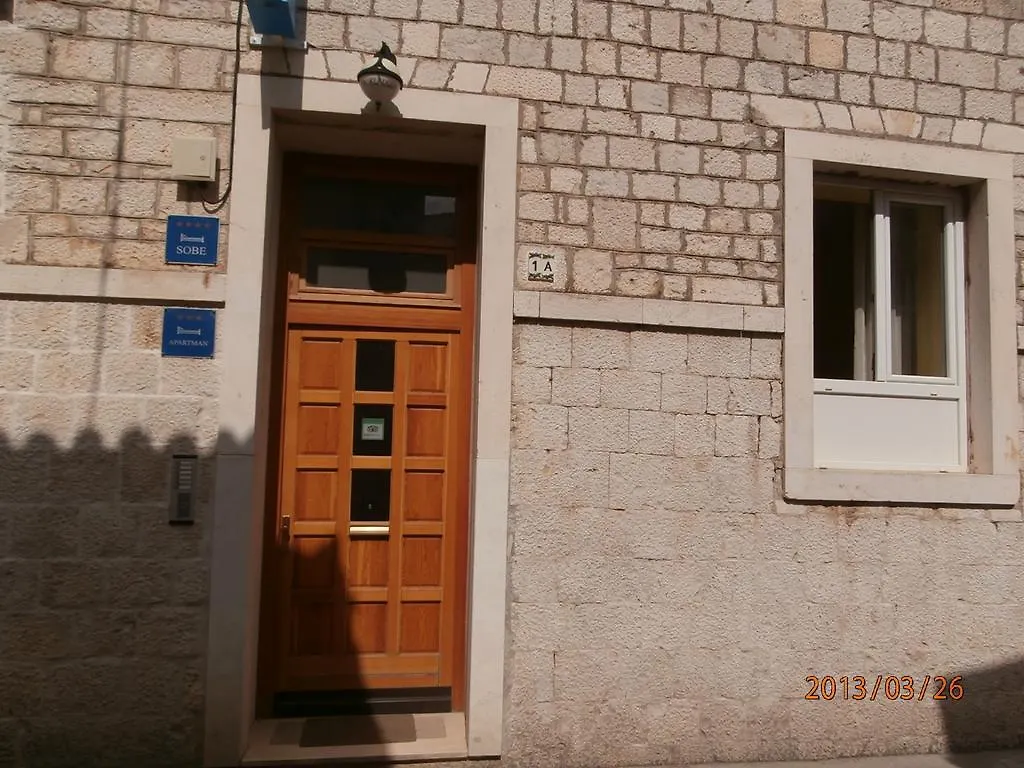 Guest House Klaudija Trogir